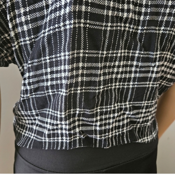 Wilfred Free top Small black white plaid button down crop shirt tie front - Picture 8 of 12